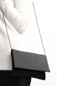 Bolso Negro con Tachas