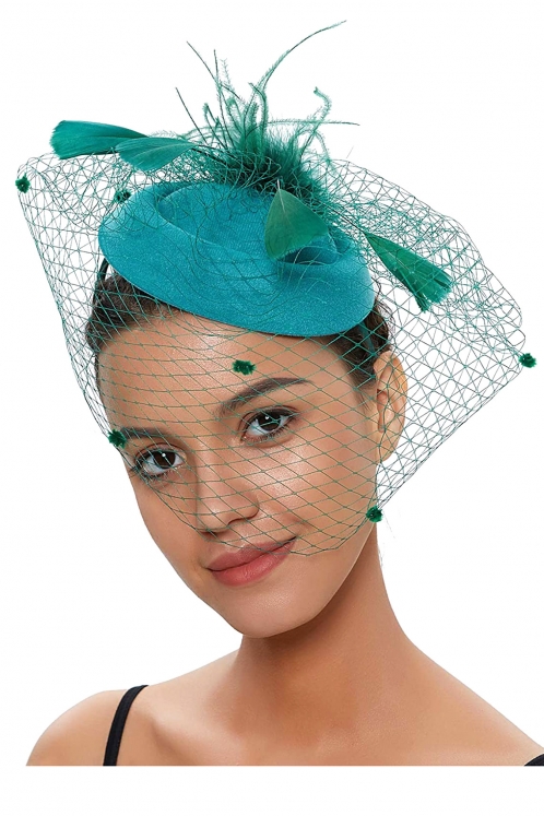 Tocado Verde con Plumas