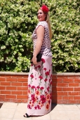 Vestido Largo con Lunares y Claveles