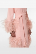 Vestido Maquillaje con Plumas