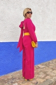 Mono Buganvilla
