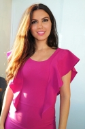 Vestido Magenta con Volantes