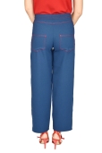 Pantalón Azul Pespuntes Rojos
